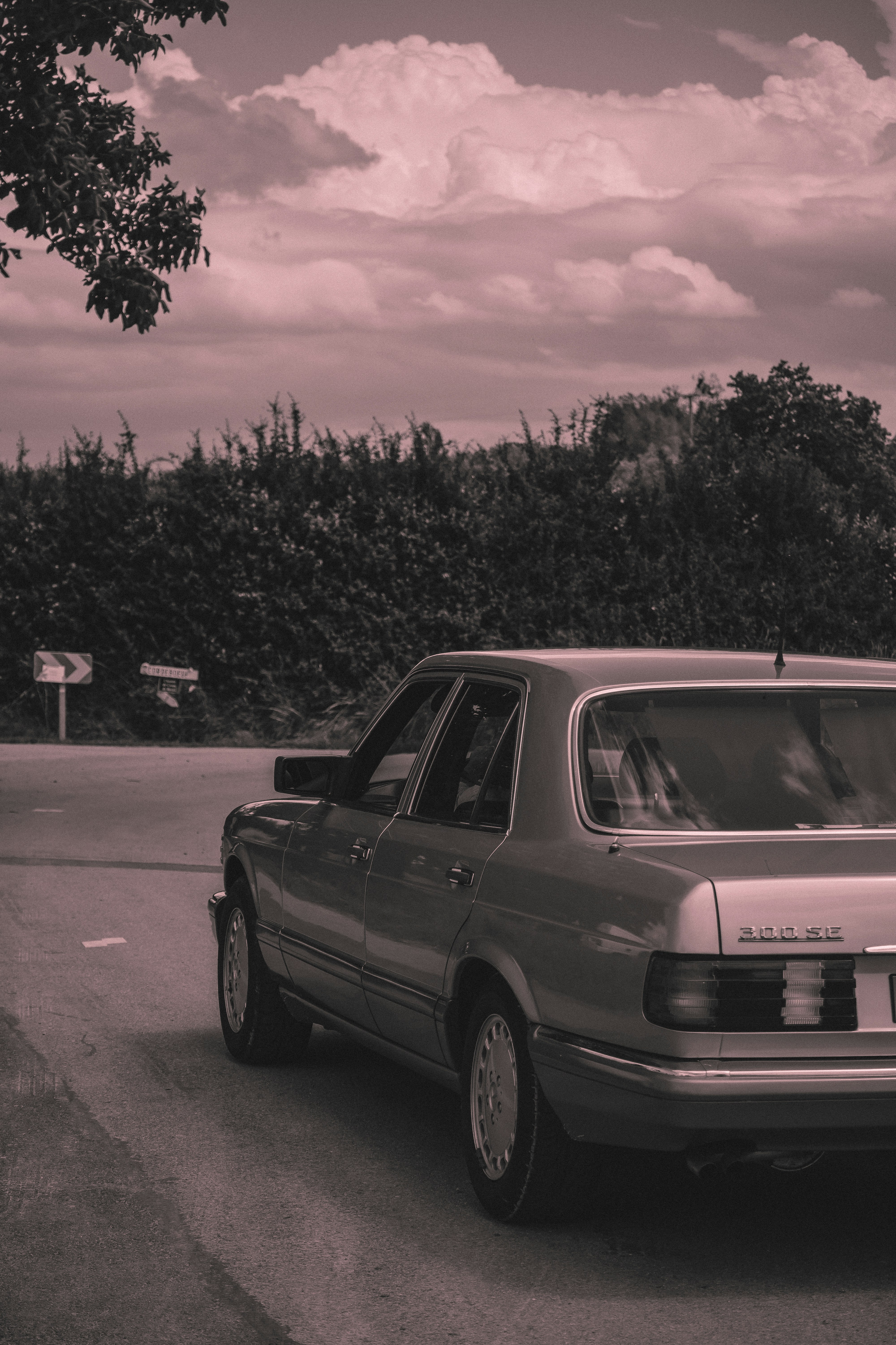 Zein Transport kauft klassischen Mercedes-Benz Oldtimer an